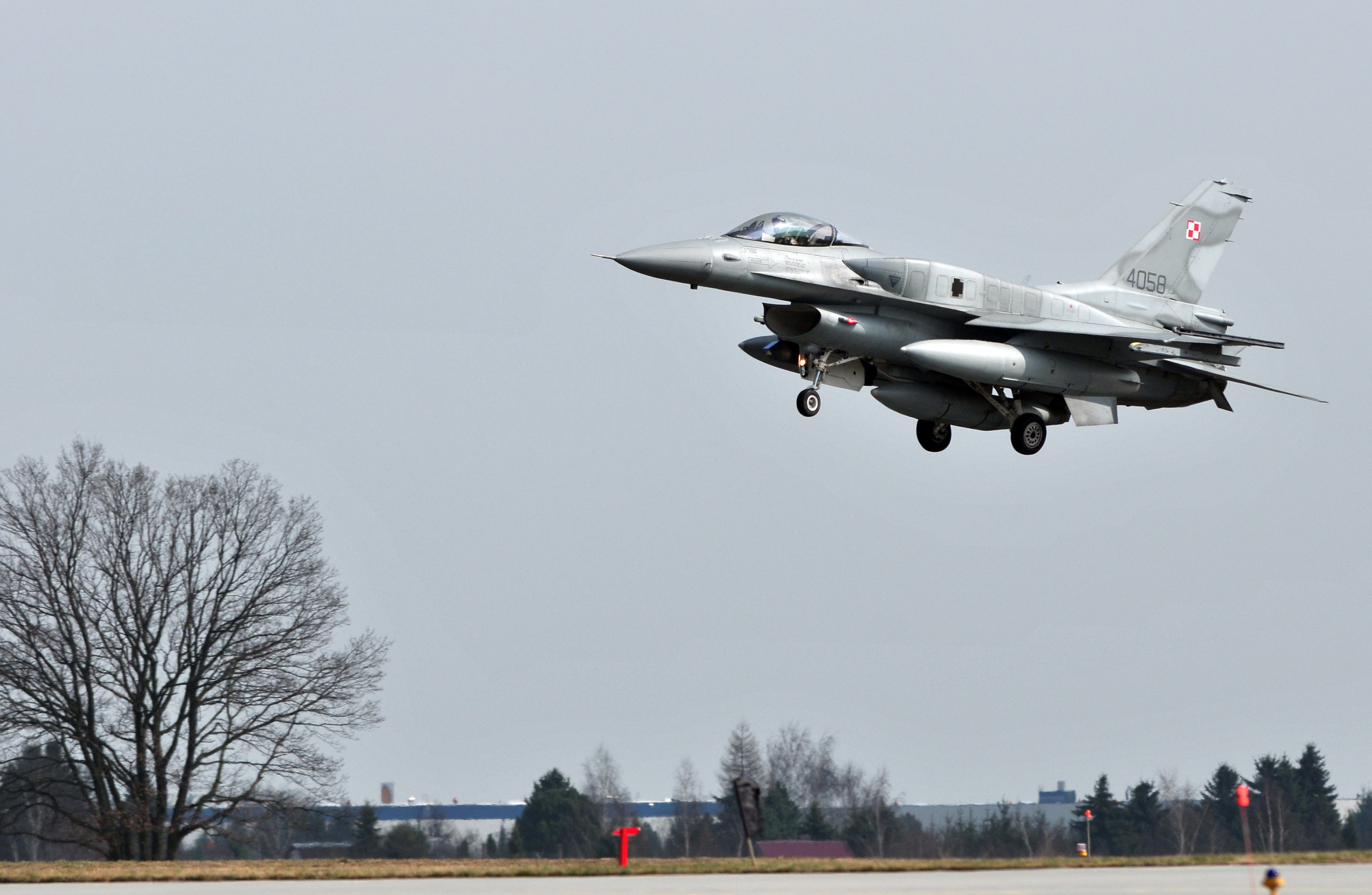 F-16 Fot. PAP/Jakub Kaczmarczyk