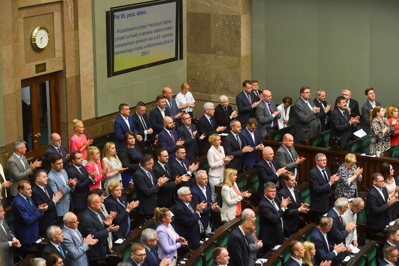 Posłowie na sali obrad Sejmu w Warszawie 13 lipca 2023 roku, fot. PAP/Piotr Nowak