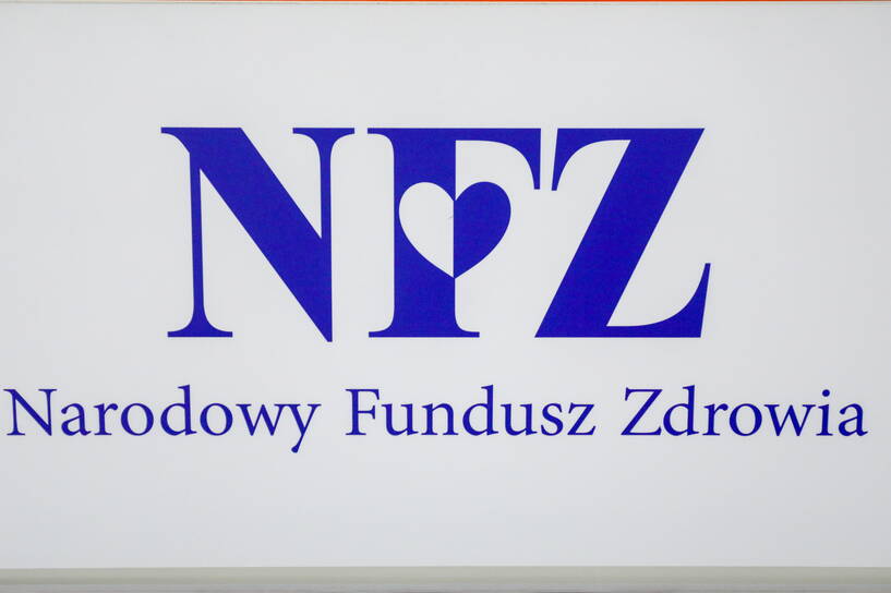Punkt Narodowego Funduszu Zdrowia. Fot. PAP/Albert Zawada
