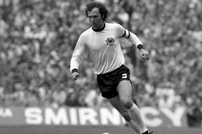Były niemiecki piłkarz i trener Franz Beckenbauer, fot. twitter.com, screenshot/@lata8290
