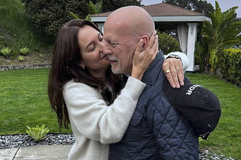 Bruce Willis z żoną Emmą Heming Willis Fot. PAP/Avalon