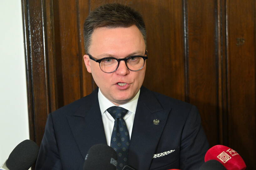Marszałek Sejmu Szymon Hołownia Fot. PAP/Radek Pietruszka