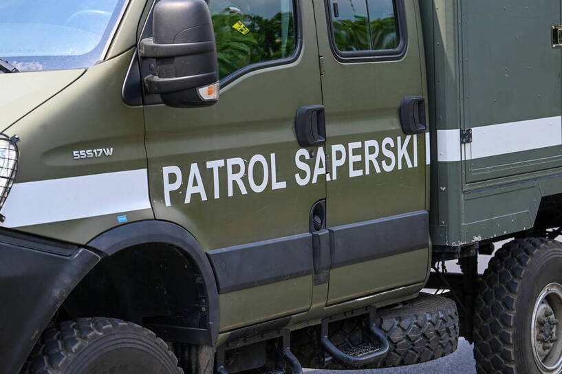 Patrol saperski Fot. PAP/Darek Delmanowicz