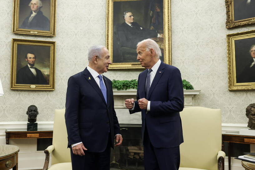Premier Izraela Benjamin Netanyahu z wizytą w USA, spotkanie z prezydentem Joe Bidenem. Fot. PAP/EPA/SAMUEL CORUM