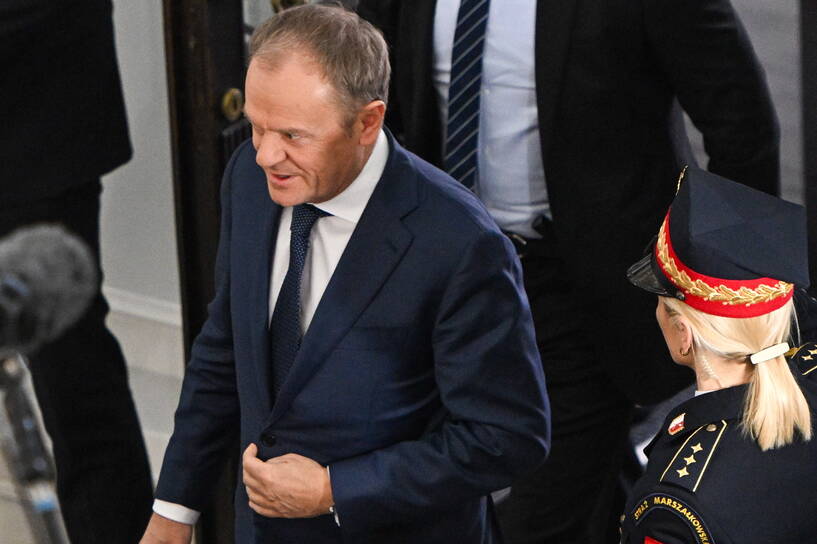 Premier Donald Tusk w Sejmie Fot. PAP/Radek Pietruszka 