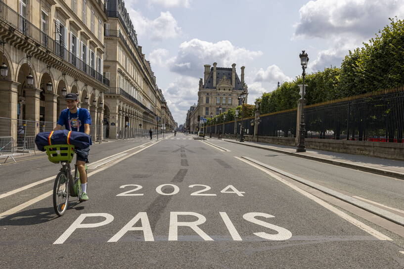 Paryż w czasie Igrzysk Olimpijskich 2024. Fot. PAP/EPA/ANDRE PAIN