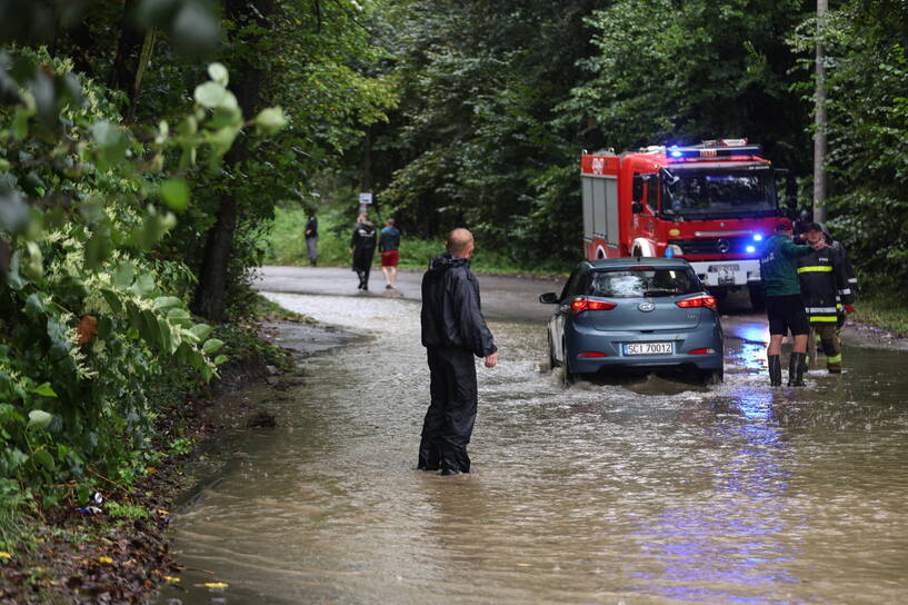 Zalane ulice. Fot. PAP/Michał Meissner