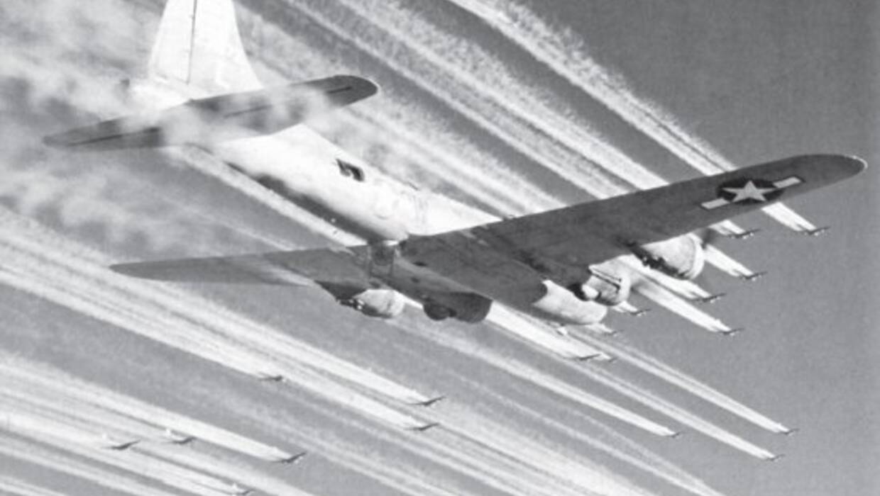 Ciężki samolot bombowy Boeing B-17.  Fot. U.S. Air Force