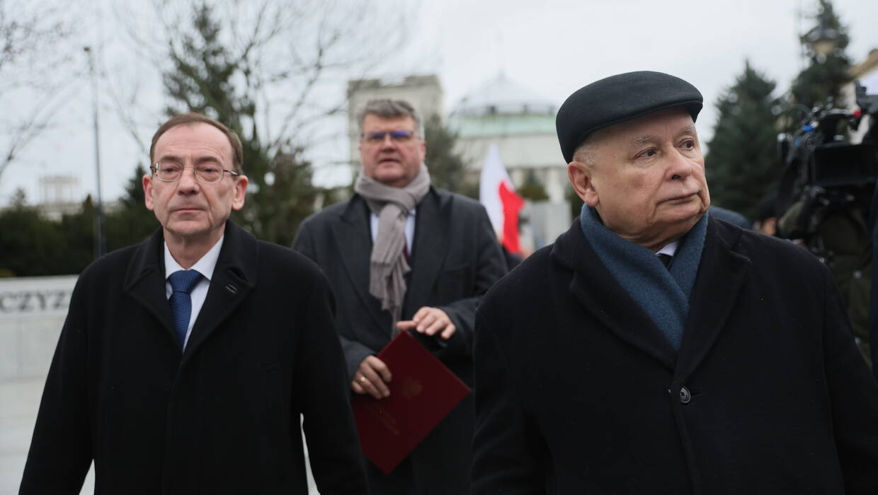 Mariusz Kamiński, Maciej Wąsik, Jarosław Kaczyński. Fot. PAP/Leszek Szymański