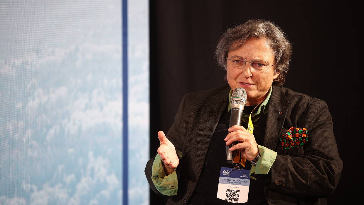 Politolożka Małgorzata Bonikowska podczas panelu "USA-China economic rivalry" na "Krynica Forum 2022". Fot. PAP/Łukasz Gągulski