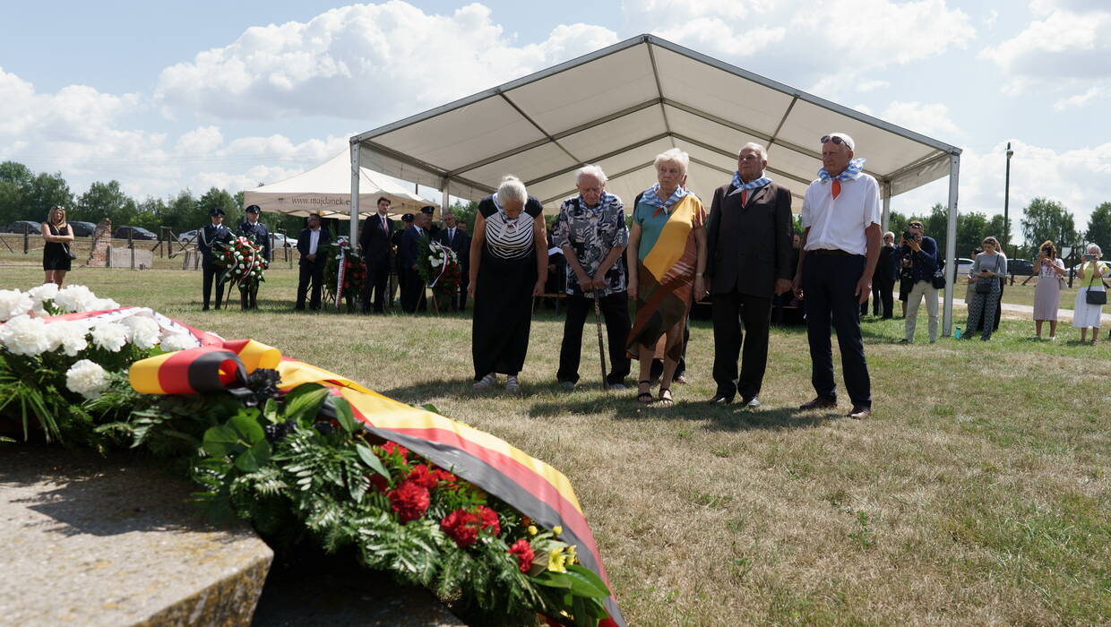 Obchody 80. rocznicy likwidacji byłego niemieckiego obozu koncentracyjnego na Majdanku. Fot. PAP/Karol Zienkiewicz