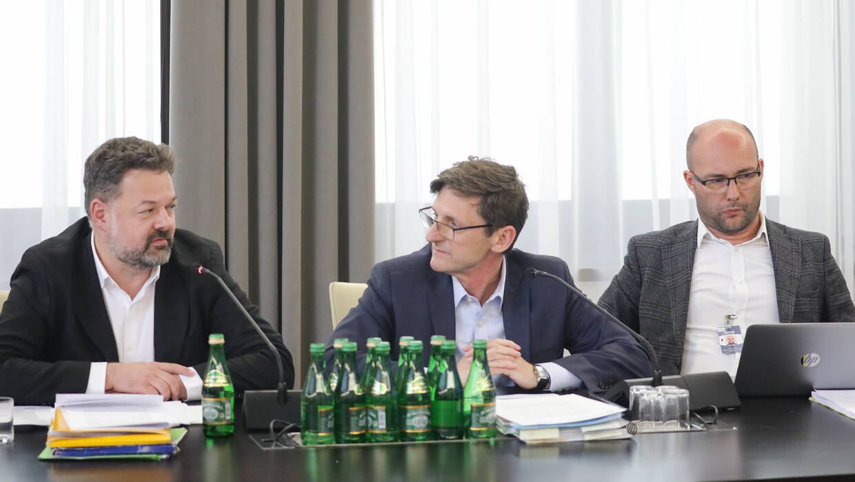 Posiedzenie Komisji Kultury i Środków Przekazu w Senacie. Fot. PAP/Tomasz Gzell