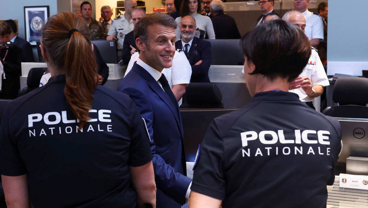 Emmanuel Macron, fot. PAP/EPA/Yves Herman/POOL