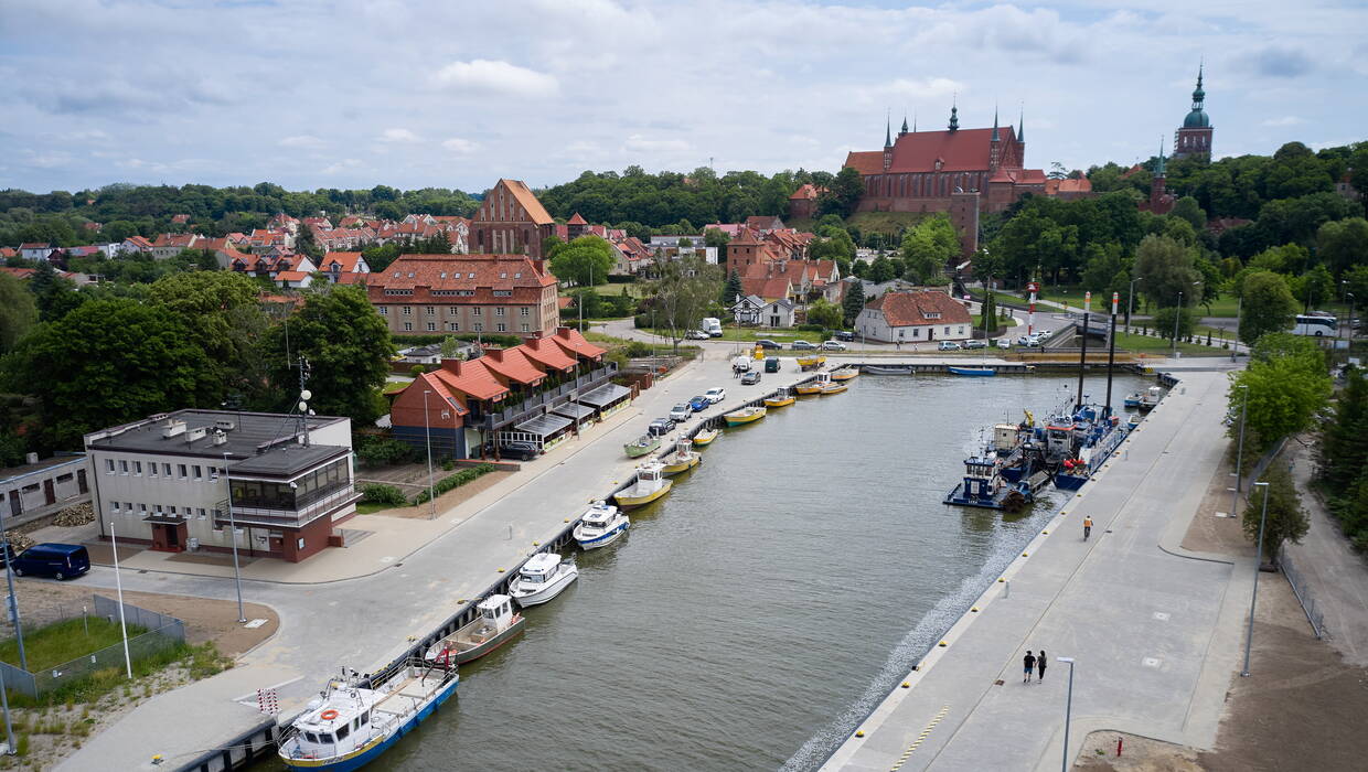 Frombork fot. PAP/Adam Warżawa