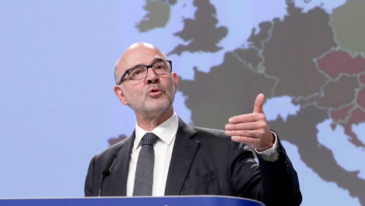 Szef francuskiego Trybunału Obrachunkowego Pierre Moscovici. Fot. PAP/EPA/OLIVIER HOSLET