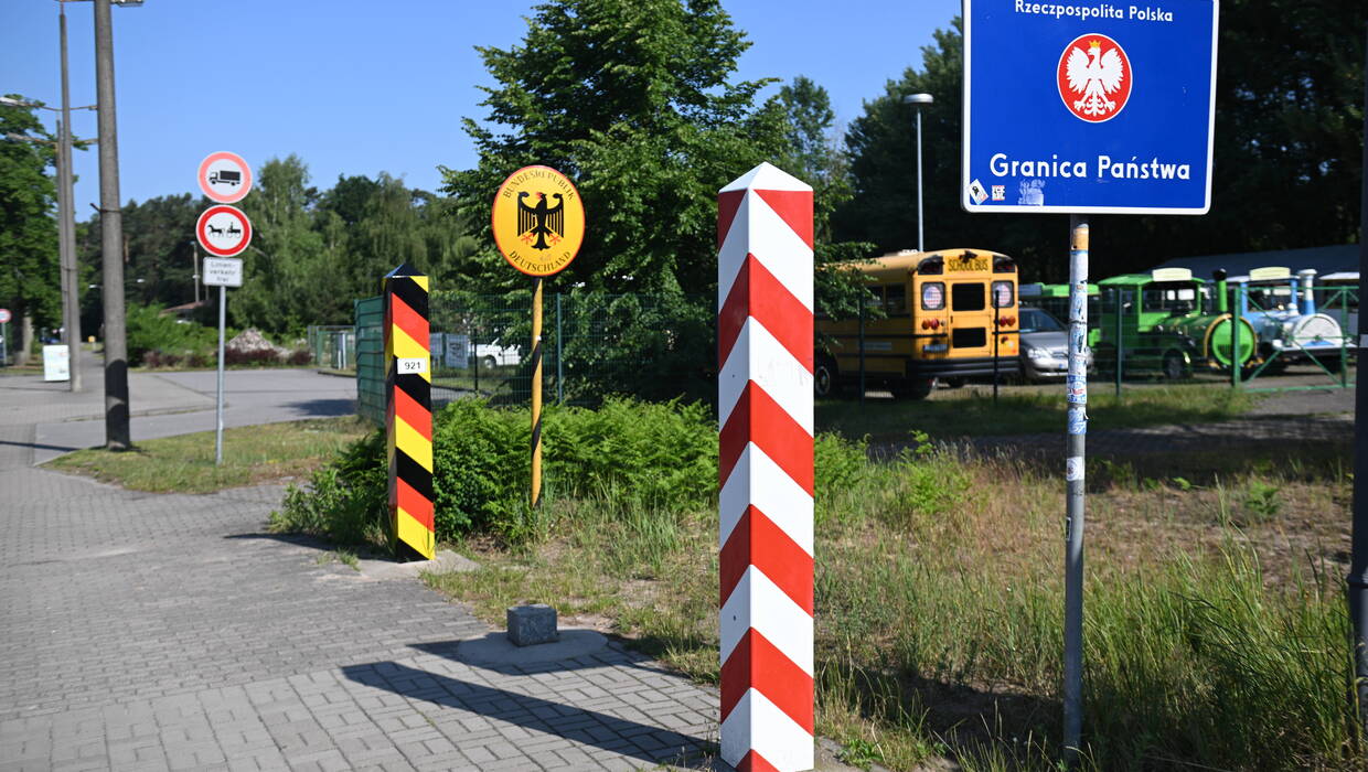 Polsko-niemieckie przejście graniczne Świnoujście-Ahlbeck. Fot. PAP/Marcin Bielecki