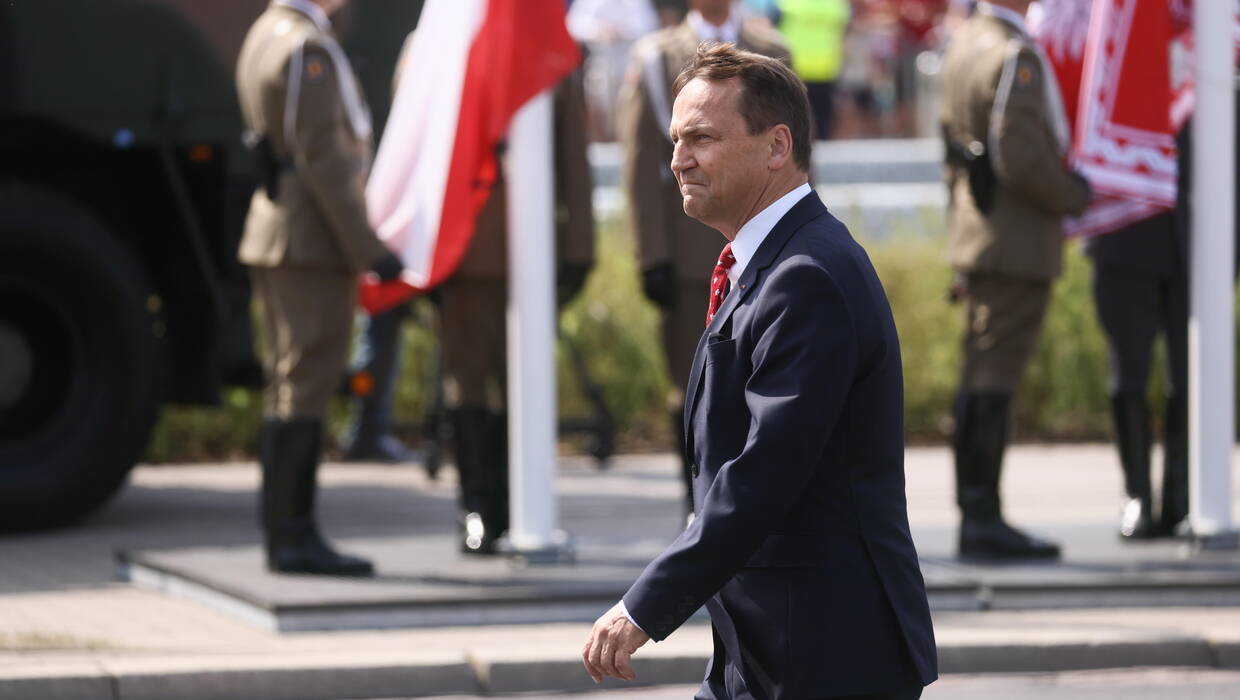 Minister spraw zagranicznych RP Radosław Sikorski, fot. PAP/Leszek Szymański