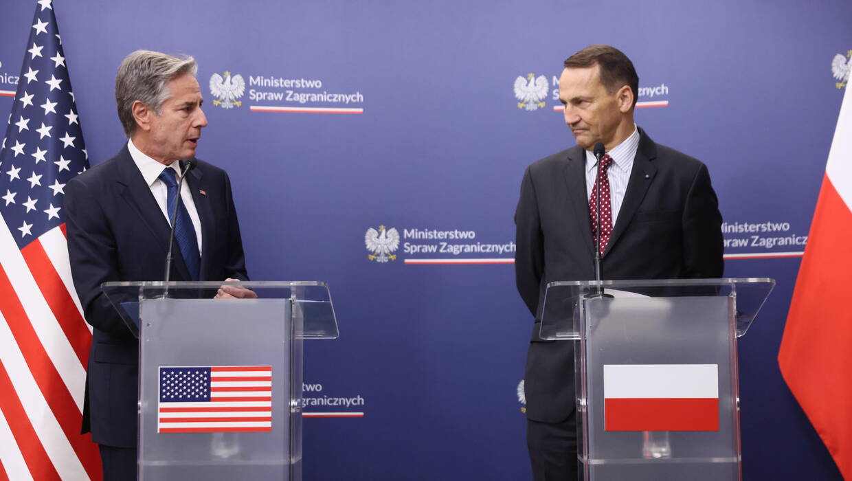 Minister spraw zagranicznych RP Radosław Sikorski i sekretarz stanu USA Antony J. Blinken. Fot. PAP/Leszek Szymański