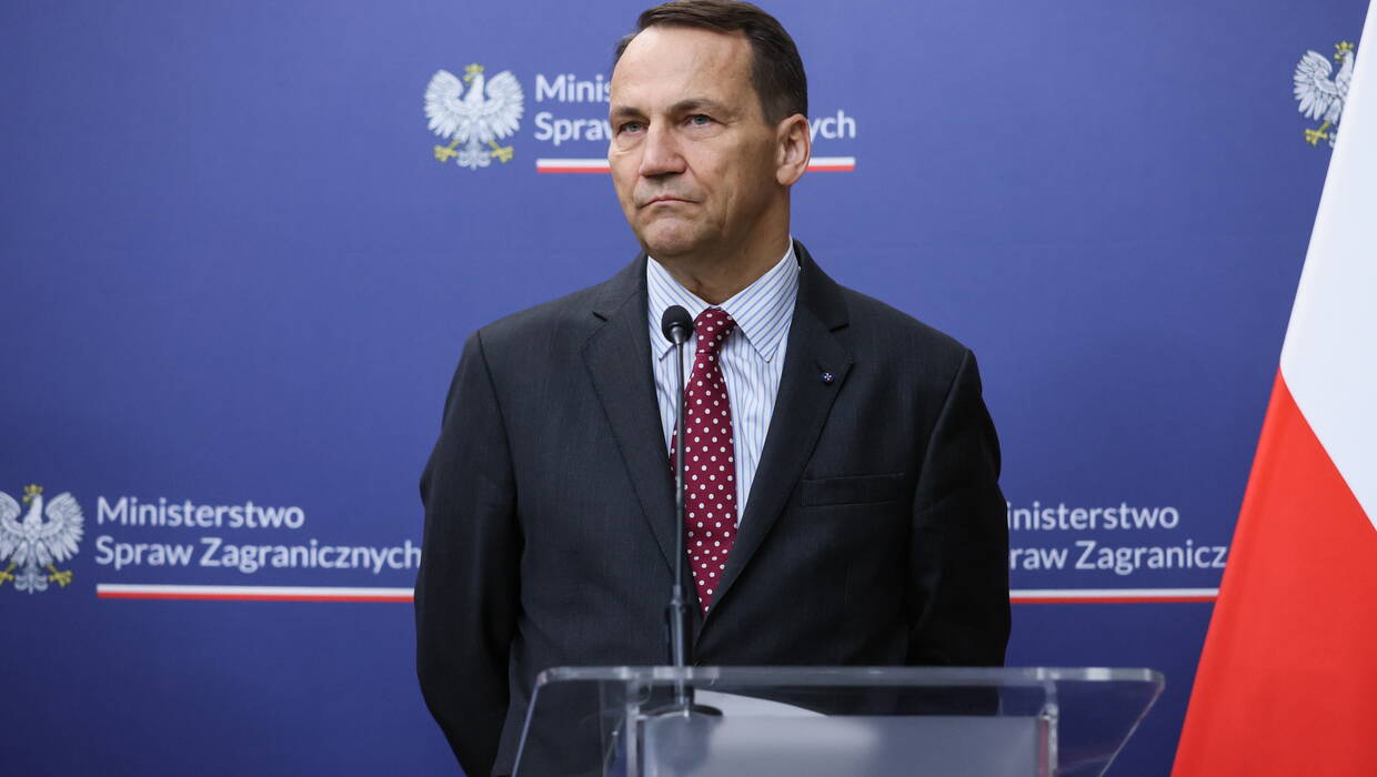 Minister spraw zagranicznych Radosław Sikorski, fot. PAP/Leszek Szymański