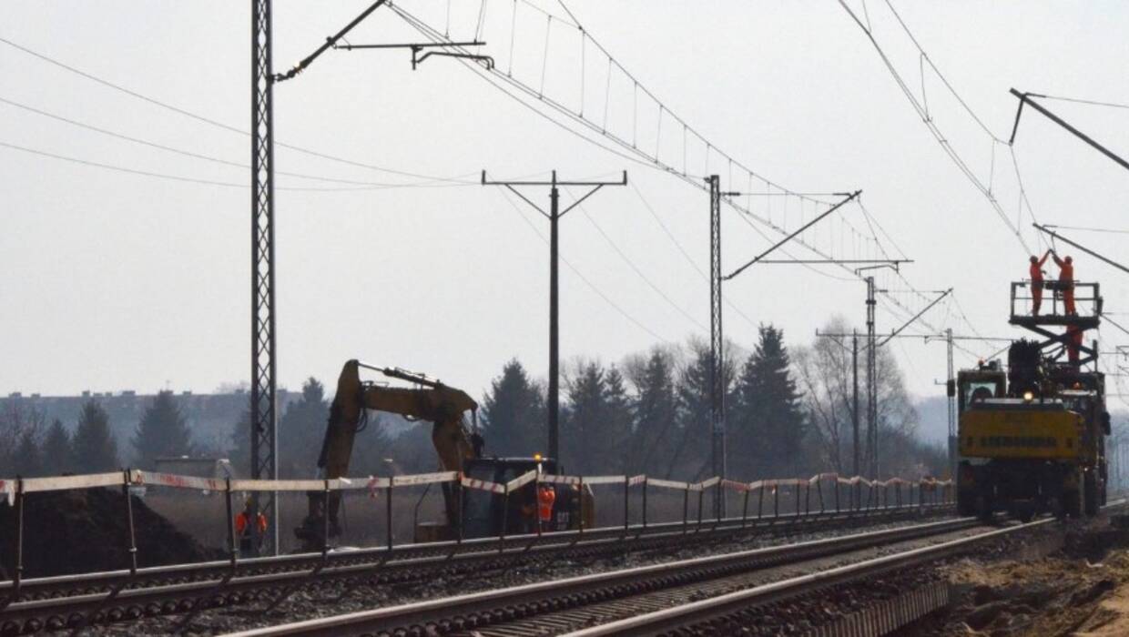 Z nowego przystanku podróżni skorzystają w drugiej połowie 2025 roku. Fot. www.plk-sa.pl