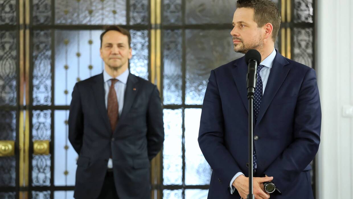 Radosław Sikorski, Rafał Trzaskowski. Fot. PAP/Tomasz Gzell