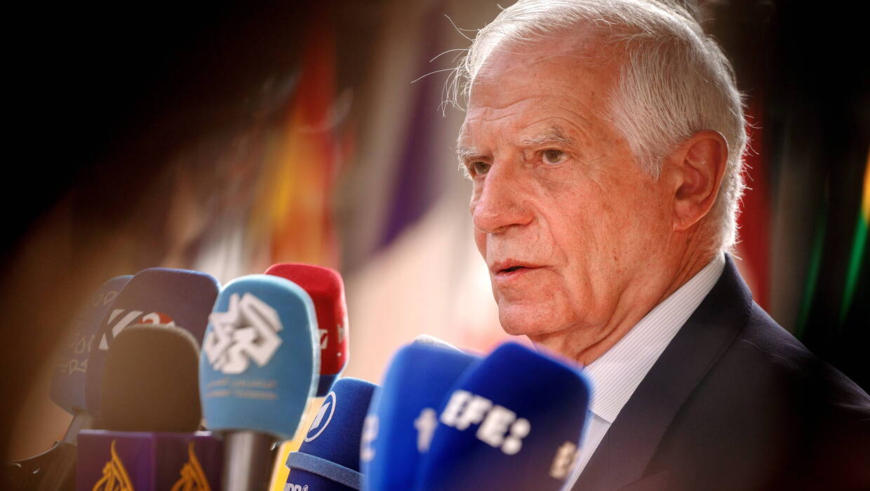 Szef unijnej dyplomacji Josep Borrell. Fot. PAP/EPA/	OLIVIER MATTHYS