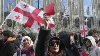 Zwolennicy gruzińskiej opozycji. Fot. PAP/EPA/DAVID MDZINARISHVILI