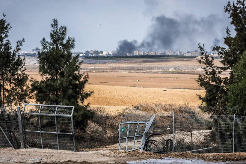 Palestyńscy terroryści z Hamasu zamordowali około 70 mieszkańców kibucu Kfar Aza. Fot. PAP/DPA/Ilia Yefimovich