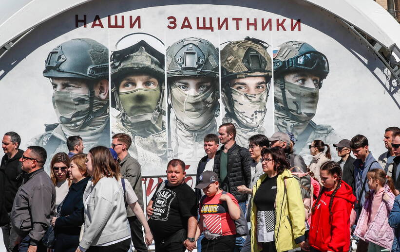 На улицах Москвы. Фотоиллюстрация. Fot. PAP/EPA/YURI KOCHETKOV