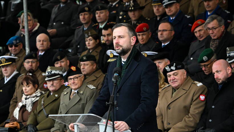 Министр обороны Польши Владислав Косиняк-Камыш в Щецине. Fot. PAP/Marcin Bielecki