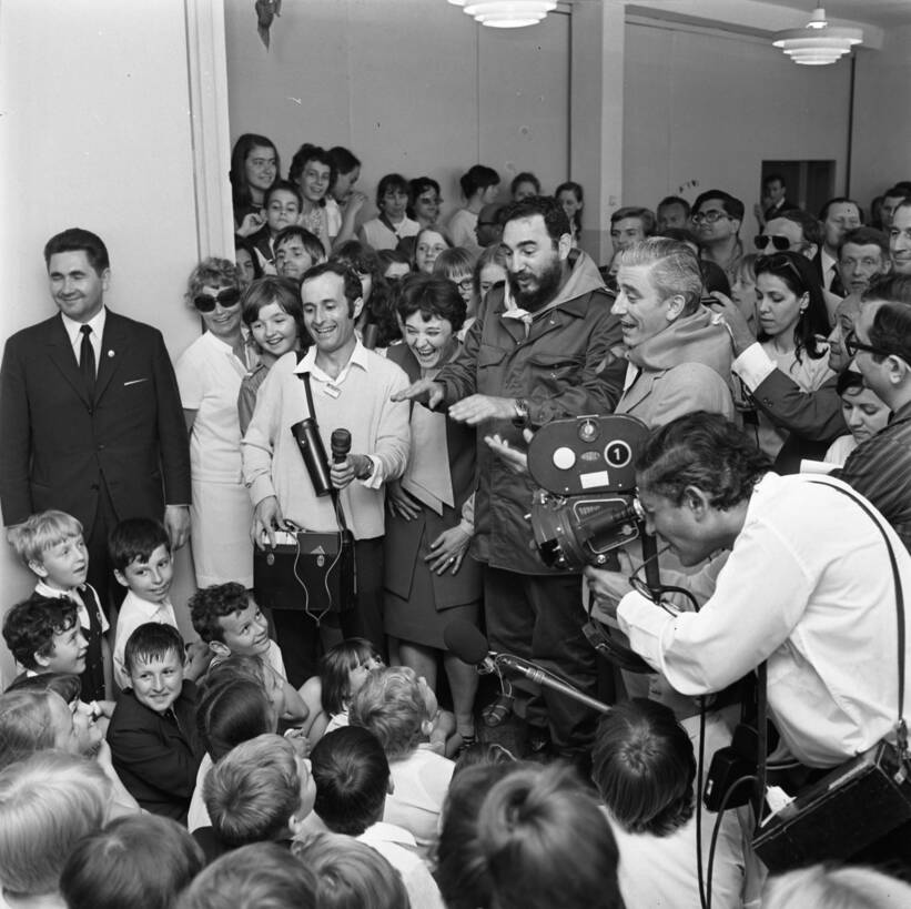 Fidel Castro podczas wizyty w Warszawie w 1972 r. Fot. PAP/Stanisław Dąbrowiecki