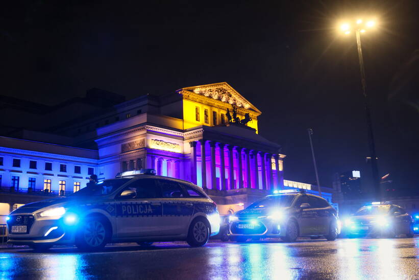 Teatr Wielki - Opera Narodowa w Warszawie, gdzie odbędzie się gala otwarcia polskiej prezydencji w Radzie UE. Fot. PAP/Leszek Szymański